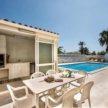Villa 5br With Private Pool And Snooker