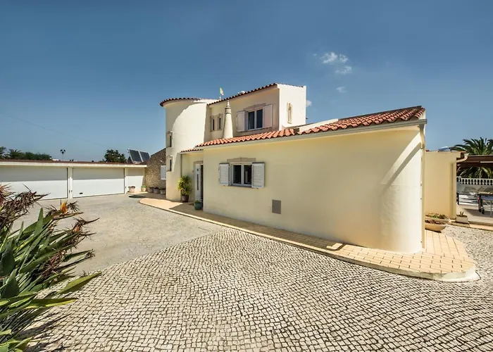 Villa 5br With Private Pool And Snooker *