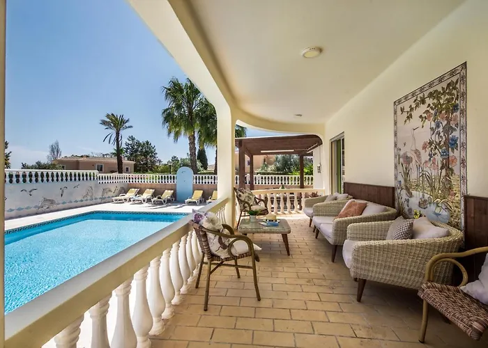 5br With Private Pool And Snooker Villa Carvoeiro (Lagoa)
