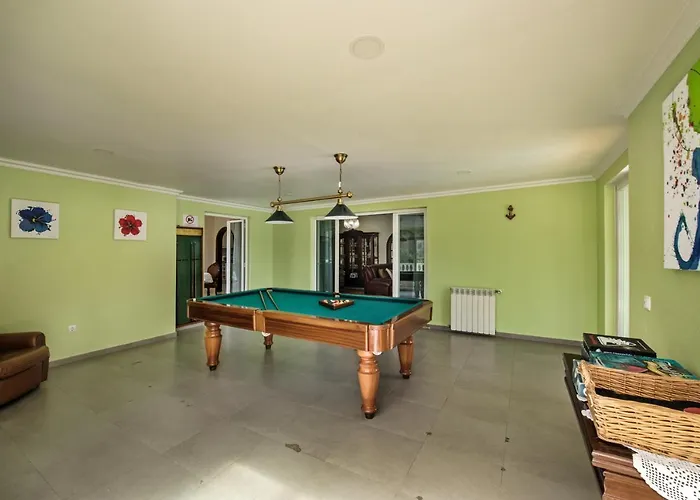 5Br Villa With Private Pool And Snooker Room Villa Carvoeiro (Lagoa)