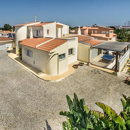 5br With Private Pool And Snooker Vila *