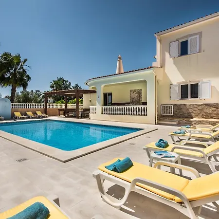 5Br Villa With Private Pool And Snooker Room Вилла Карвоейру