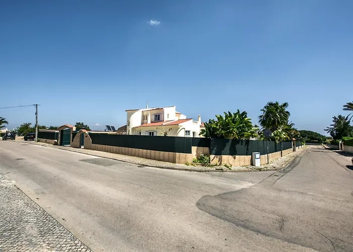 5Br Villa With Private Pool And Snooker Room *
