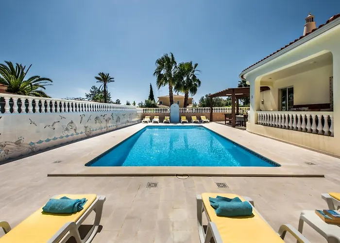 5Br Villa With Private Pool And Snooker Room Carvoeiro (Lagoa)