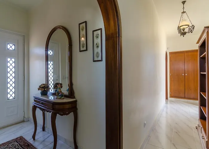 5Br Villa With Private Pool And Snooker Room Carvoeiro (Lagoa)