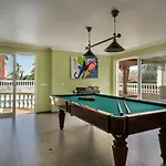 5br With Private Pool And Snooker Βίλα Καρβοέιρο