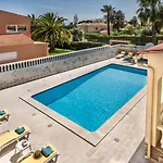5br With Private Pool And Snooker Βίλα