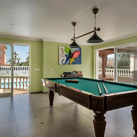 5br With Private Pool And Snooker Villa Carvoeiro (Lagoa)