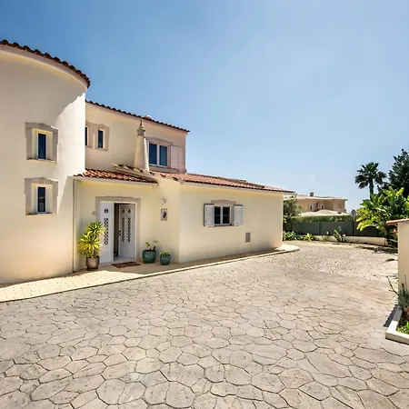 5br With Private Pool And Snooker *