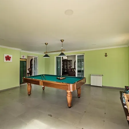 5br With Private Pool And Snooker Villa Carvoeiro (Lagoa)